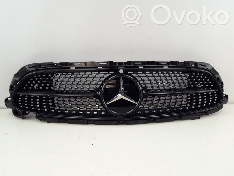 Mercedes-Benz E W238 Etusäleikkö 