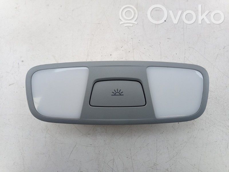 Audi Q2 - Luz del asiento trasero 