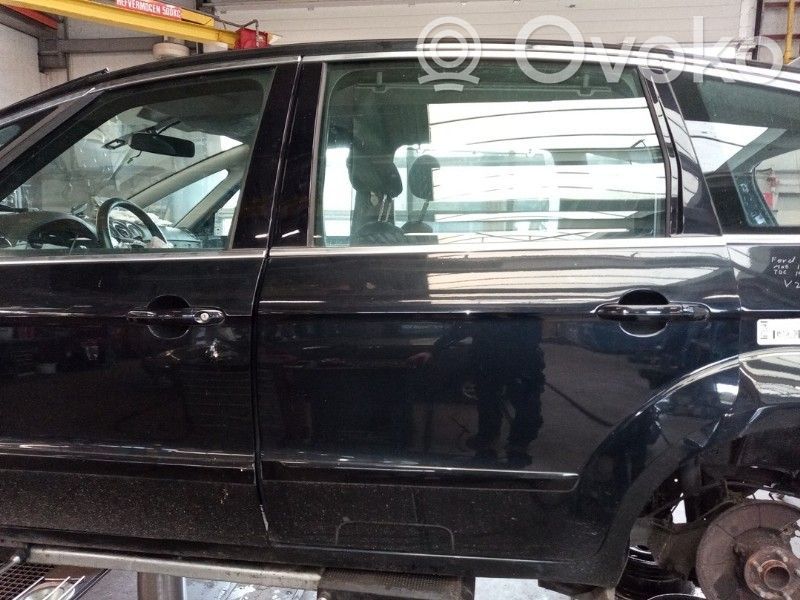 Rear door