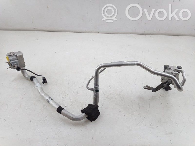 Volvo V60 Ilmastointilaitteen putki (A/C) 