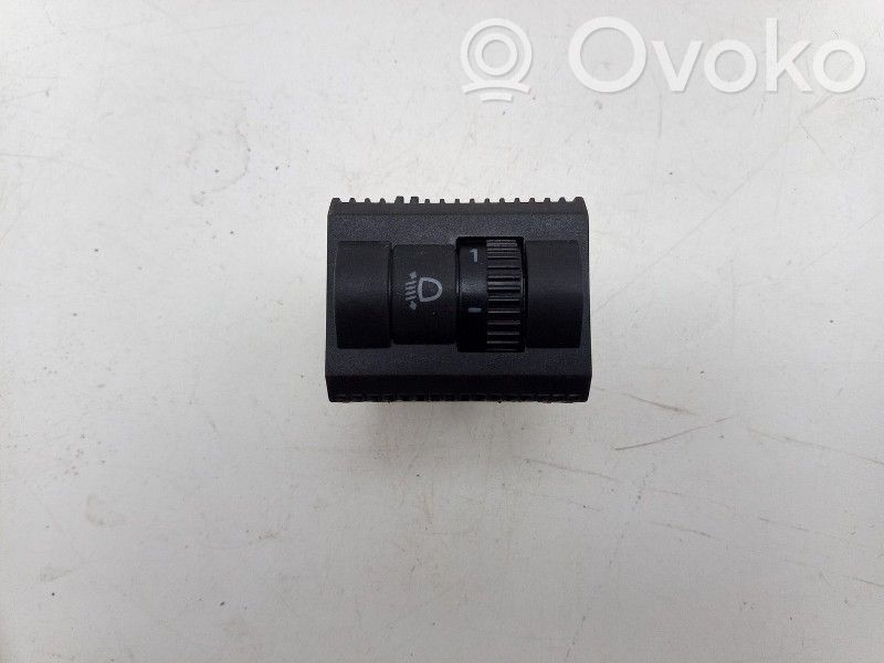 Headlight level height control switch   1S0941333,1S0941333