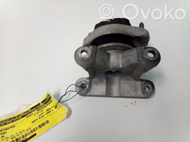 Engine mount bracket   8E0399115F,8E0399115F