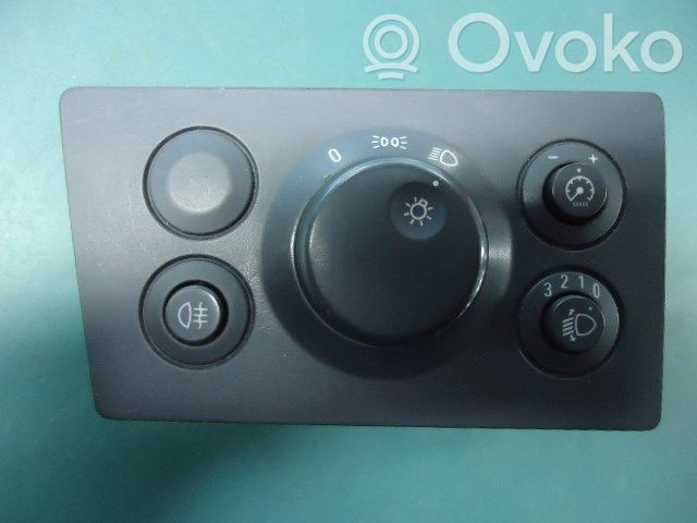 Opel Zafira B Light switch 
