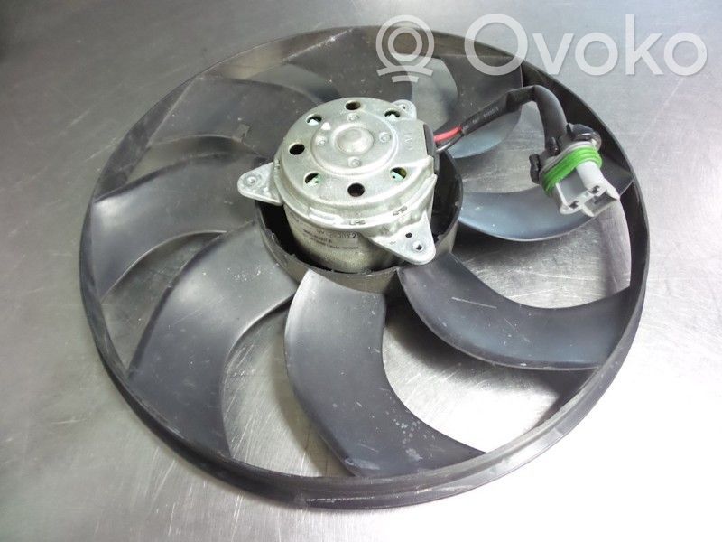 Ford Focus Ventilatoru komplekts 