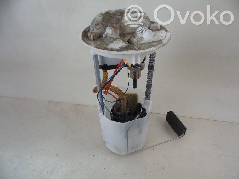 Suzuki SX4 Bomba interna de combustible 