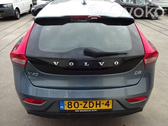 Volvo V40 Tailgate/trunk/boot lid 