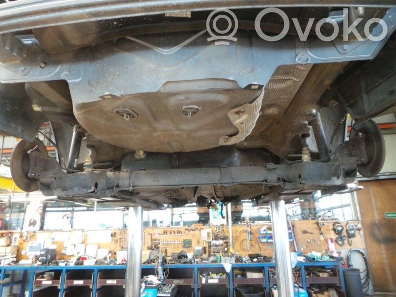 Citroen C3 Picasso Eje trasero 