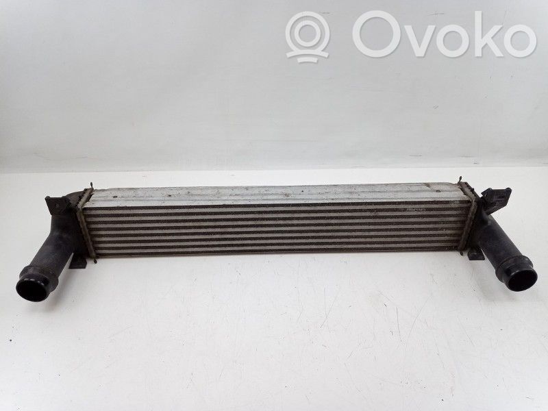 Jeep Cherokee Chłodnica powietrza doładowującego / Intercooler 