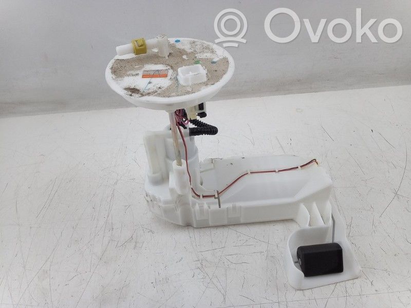 Suzuki Celerio Bomba interna de combustible 