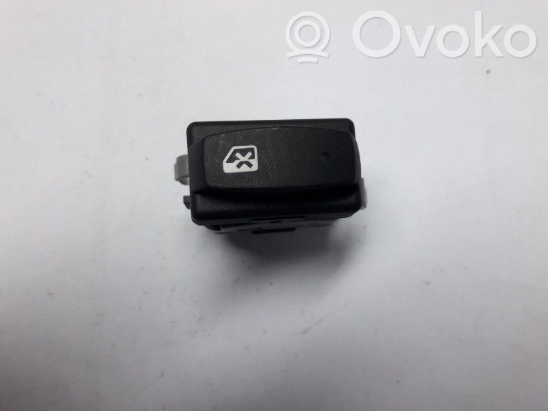 Renault Clio III Interruptor del elevalunas eléctrico 