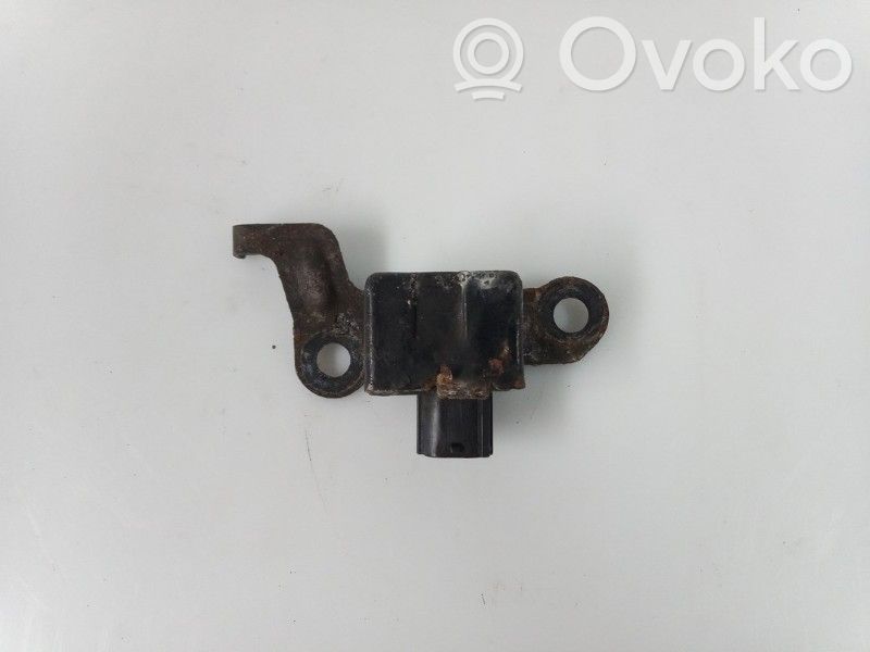Toyota Corolla E110 Airbagsensor Crashsensor Drucksensor 