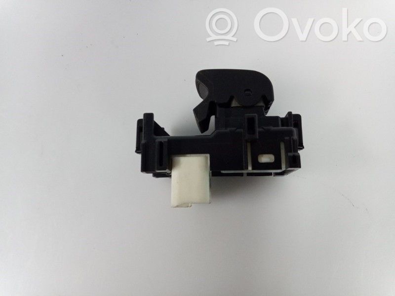 Electric window control switch   192829,192829