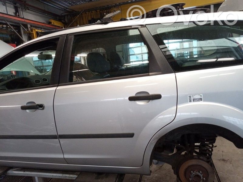 Rear door