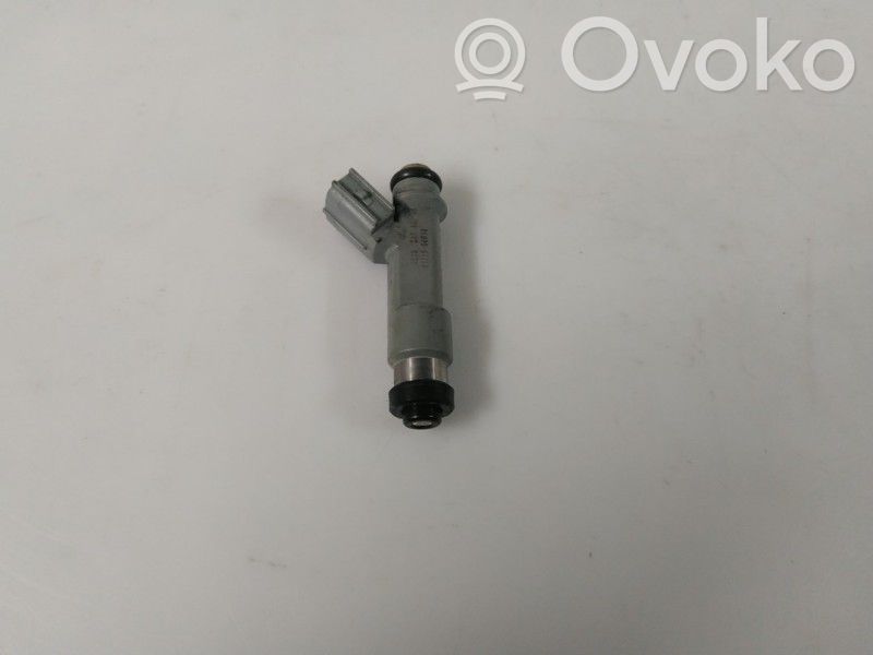 Inyector de combustible   1611551580,2325000030,1611551580,2325000030