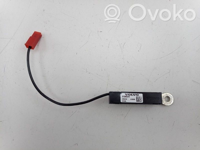 Volvo V60 Radion antenni 