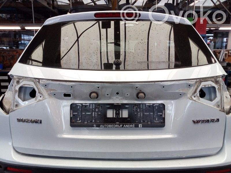 Tailgate/trunk/boot lid