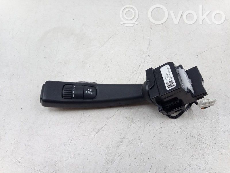 Volvo V40 Suuntavilkun vipu 