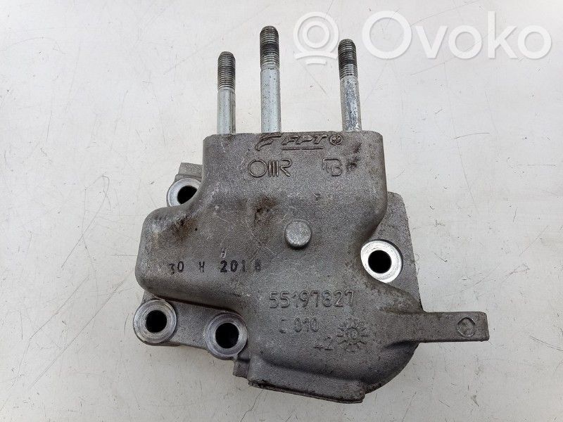 Fiat 500 Engine mount bracket 