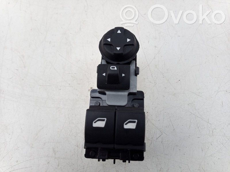 Opel Corsa F Interruptor del elevalunas eléctrico 