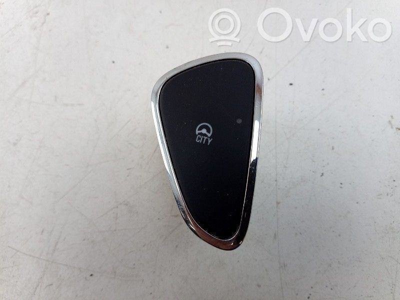 Opel Corsa E Alte comutatoare/butoane 