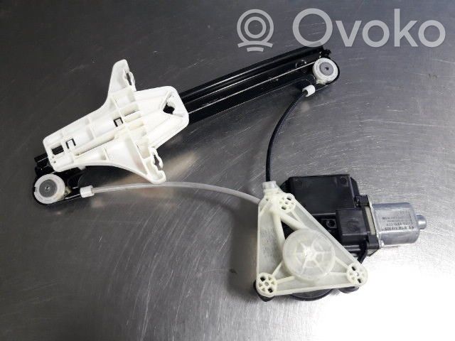 Volkswagen Polo V 6R Ręczny podnośnik szyby drzwi tylnych