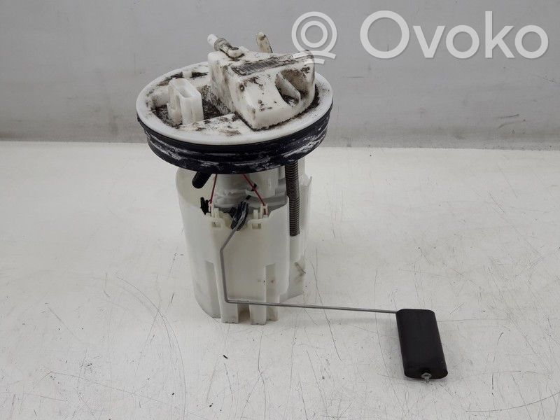 Ford B-MAX Bomba interna de combustible 