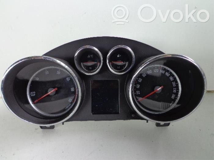 Opel Astra J Spidometras (prietaisų skydelis) 