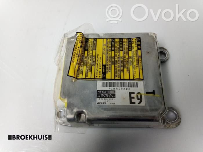 Toyota Prius (XW20) Sterownik / Moduł Airbag 