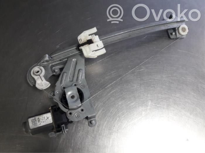 Peugeot 206 Mecanismo para subir la puerta trasera sin motor 