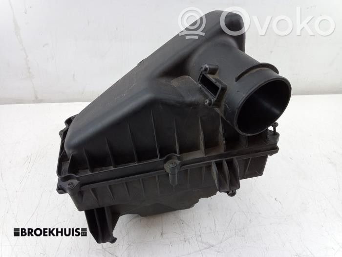 Volvo S80 Air filter box 