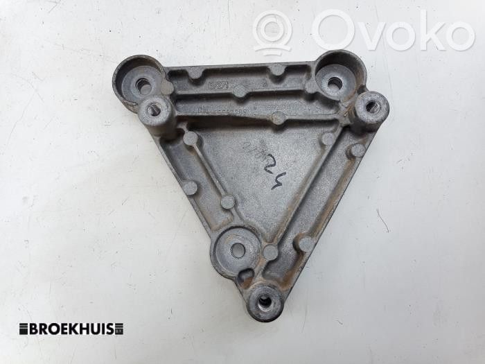 Opel Meriva B Support de compresseur de clim 