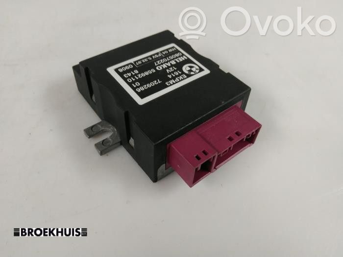 BMW 3 E90 E91 Degvielas sūkņa vadības bloks