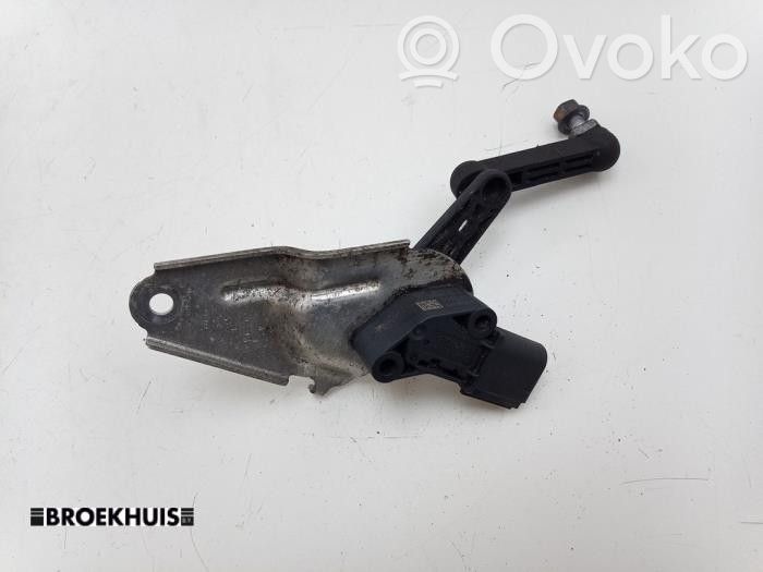 Tesla Model 3 Etukorkeusanturin vipu 