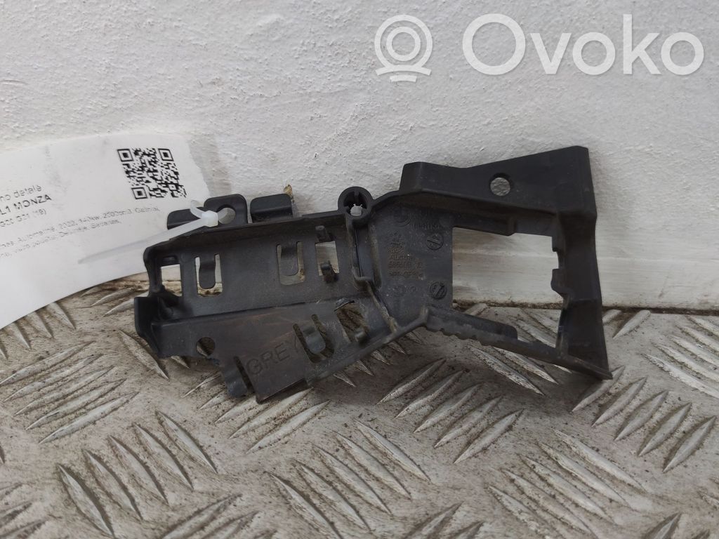 BMW 3 G20 G21 Kita dugno detalė 