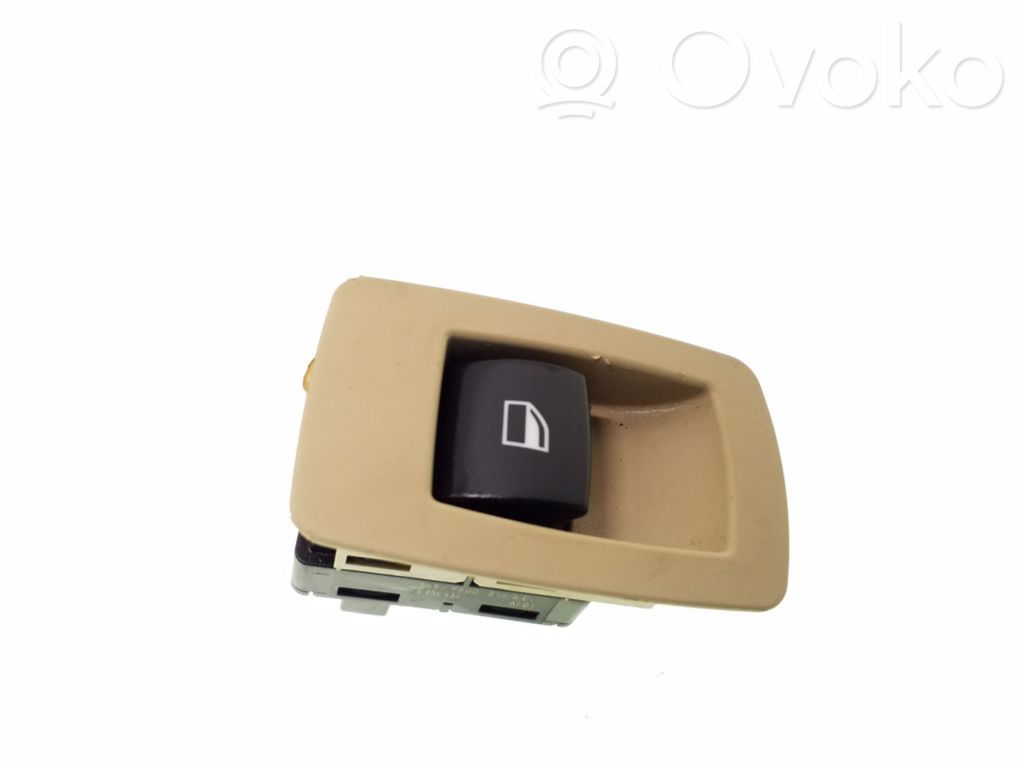 Electric window control switch   6945876