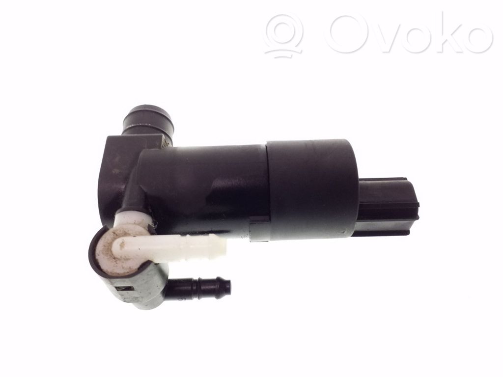 Ford Focus Windscreen/windshield washer pump 