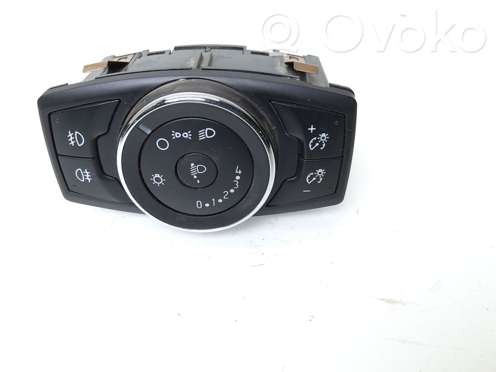 Ford Focus Light switch 