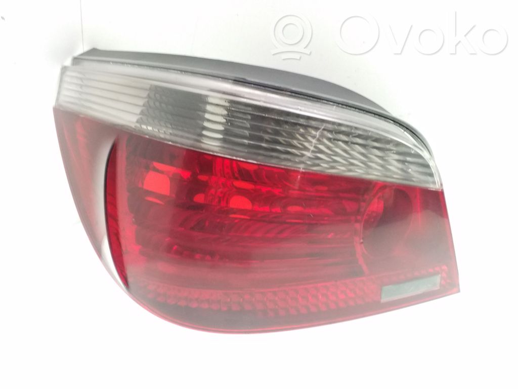 Rear/tail lights   6910767