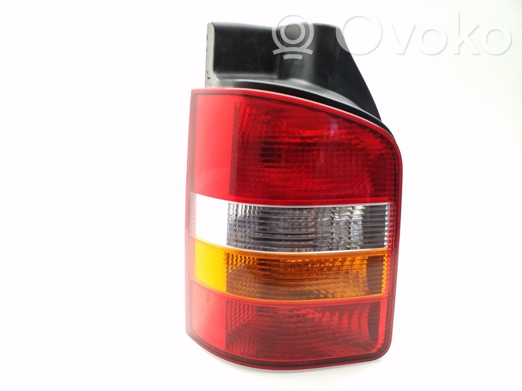 Volkswagen Transporter - Caravelle T5 Lampa tylna 