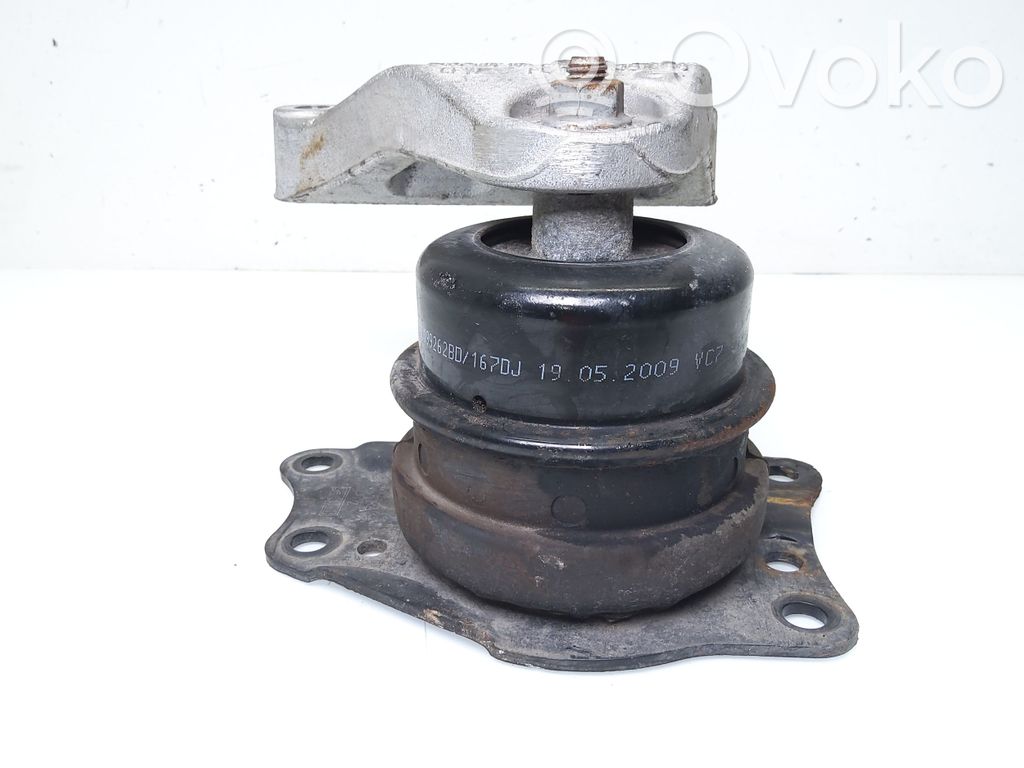 Volkswagen Polo V 6R Engine mounting bracket 