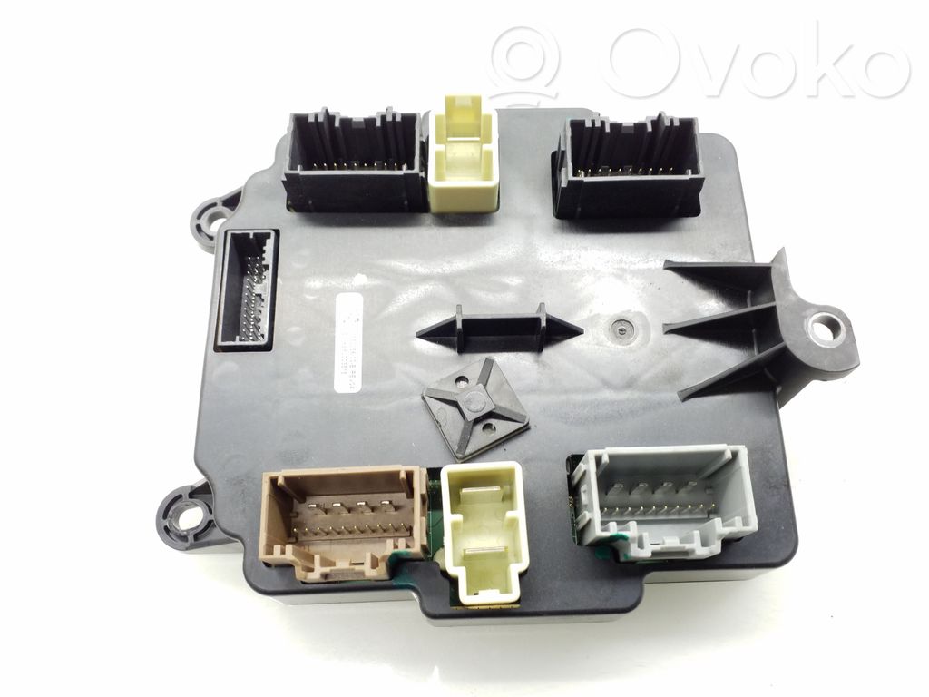 Tesla Model X Door control unit/module 