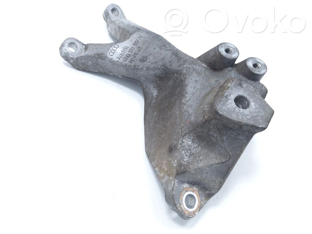 Audi A8 S8 D4 4H Engine mounting bracket 
