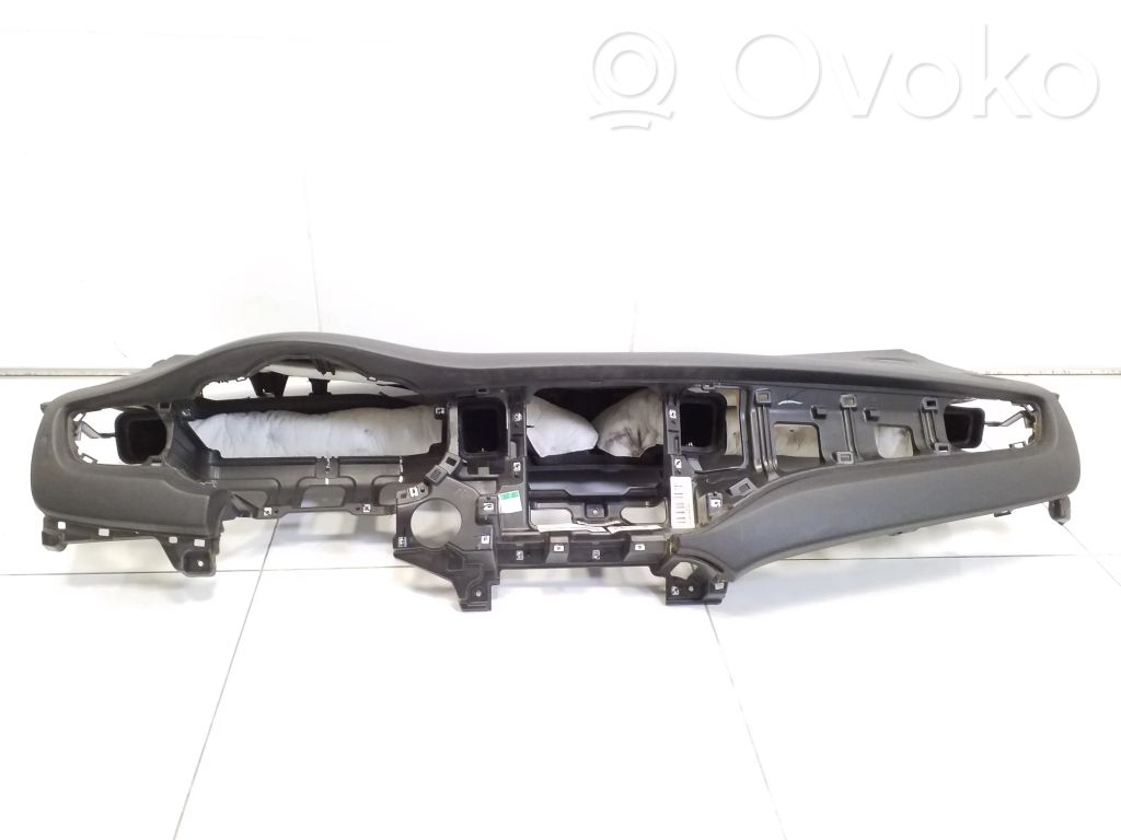 KIA Carens III Deska rozdzielcza 