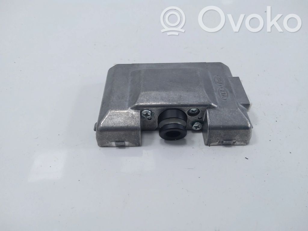 KIA Ceed Windshield/windscreen camera 