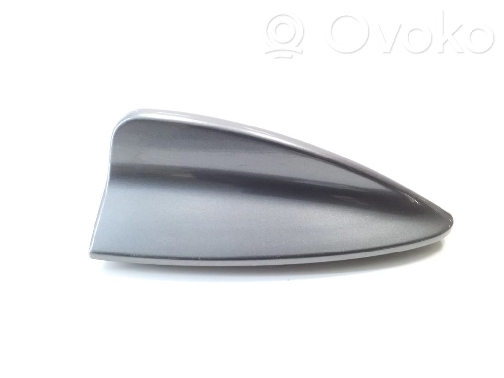 BMW X1 E84 Cubierta de la antena del techo (GPS) 