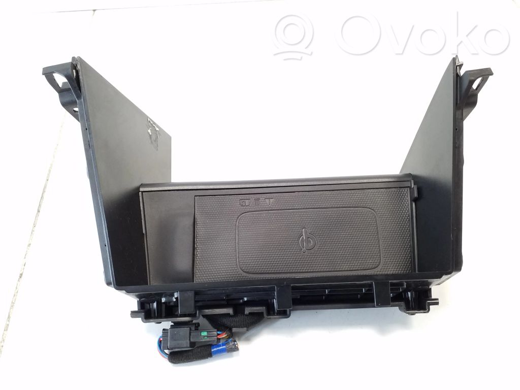 Hyundai Kona I Wireless charging module 