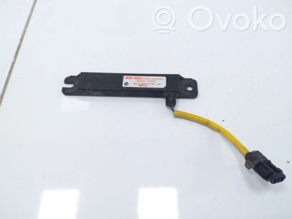 KIA Stinger Antena aérea cómodo interior 