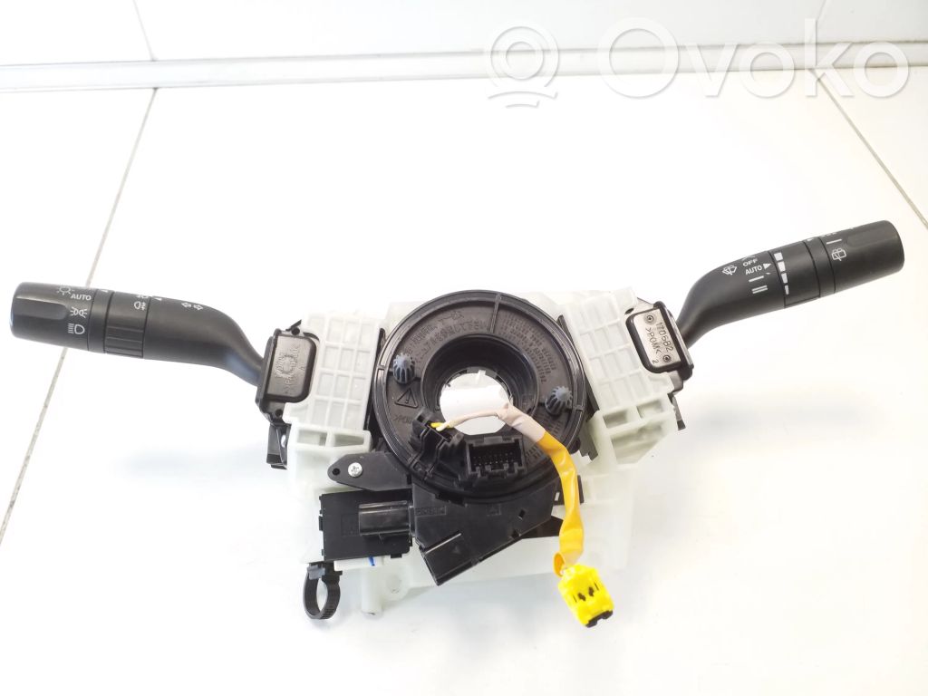 Mazda 3 II Wiper turn signal indicator stalk/switch 