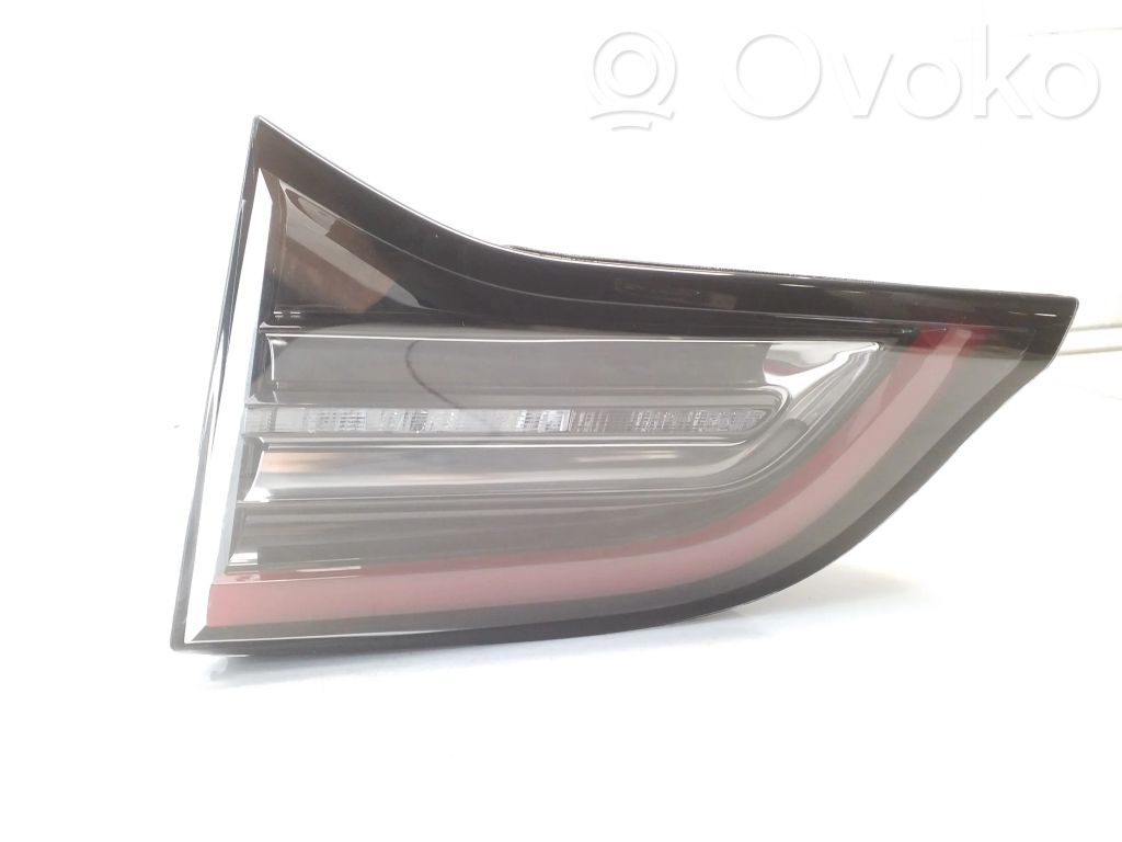 Tesla Model 3 Tailgate rear/tail lights 