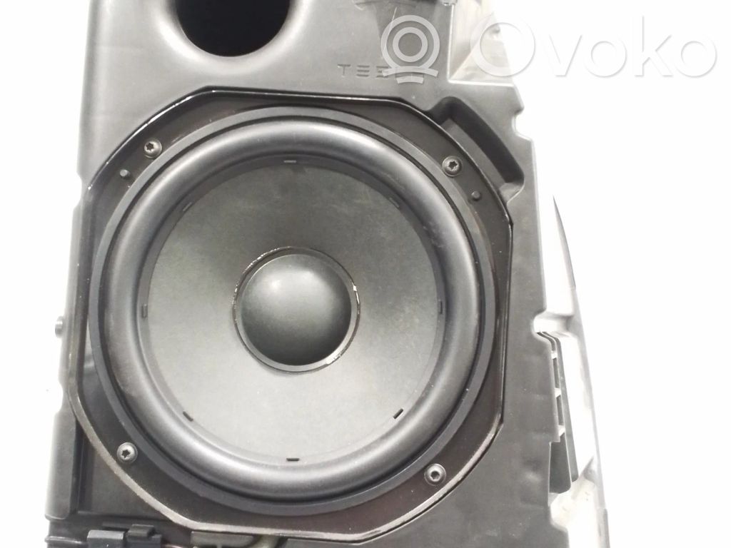Tesla Model 3 Altavoz subwoofer 